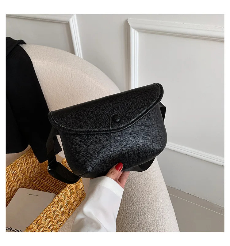 Solid color shoulder bag for women fashionable and casual womens bag 241008