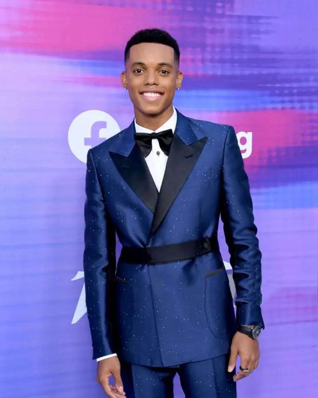 Elegant Wedding Suits Peaked Lapel Jacket 2 Pieces Set Men's Tuxedo Belt One Button Tailored Dinner Prom Groom Blazer Custom Made (Coat+Pants)