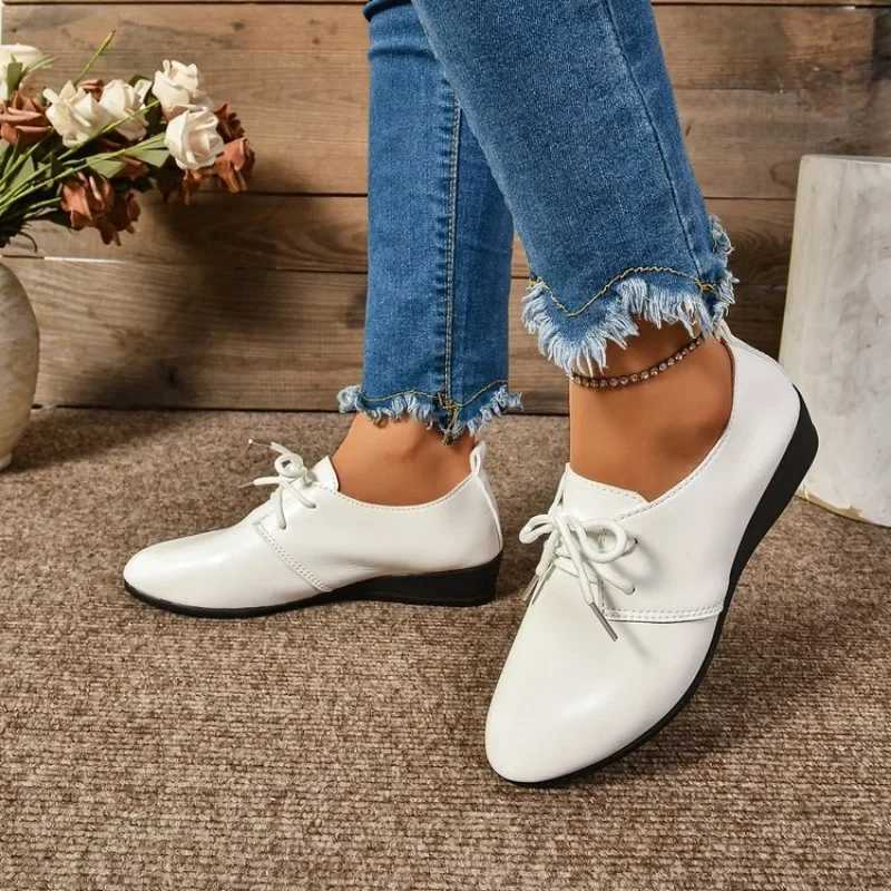 2024 genuine leather summer sandals womens casual shoes Moccasins soft toe womens shoes womens flat shoes Y241011