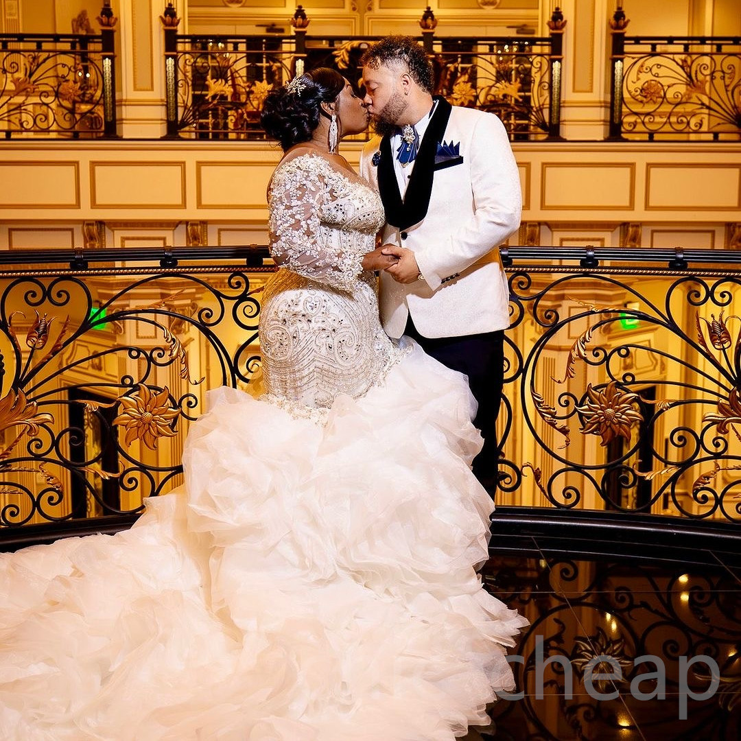 Aso Arabic Ebi Plus Size Ivory Mermaid Wedding Dresses Beaded Lace Full Sleeves Tiers Organza Vintage Elegant Bridal Gowns Dress ZJ