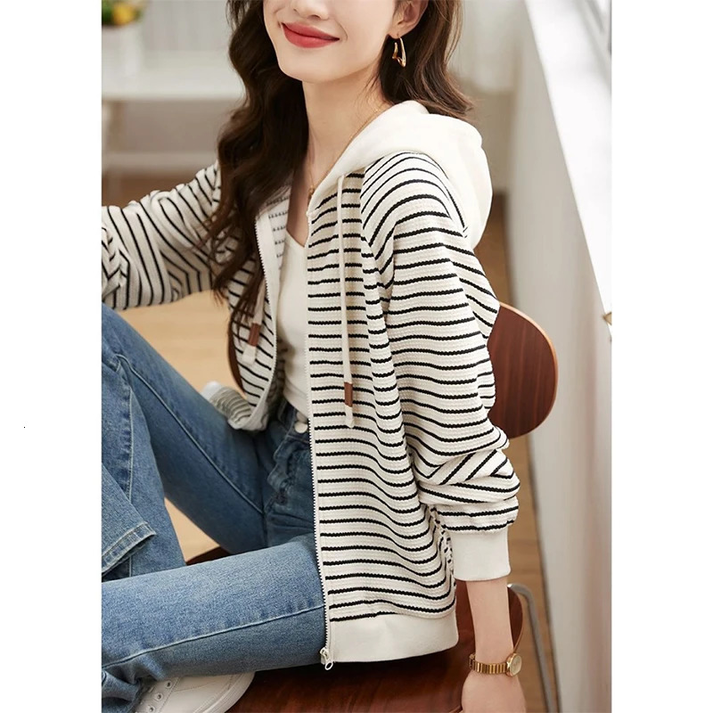Womens autumn fashion office womens loose striped long sleeved hooded sweatshirt womens clothing casual full matching slim fit jacket 241011