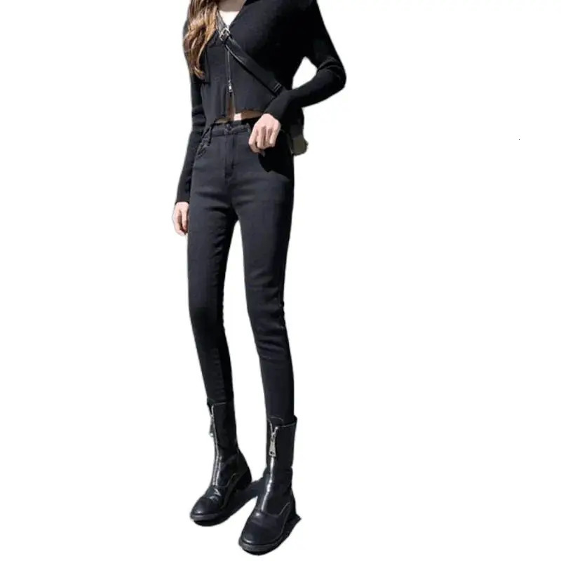 2023 Womens Warm Jeans Winter Plushed Elastic Thickened Denim Pants Casual Trousers 241009