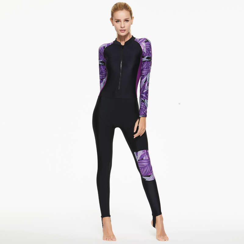 Long Sleeved Snorkeling Surfing One-Piece With Chest Pad, Sports Hot Spring Swimsuit, Slimming And Belly Covering, Quick Drying Women's Swimsuit