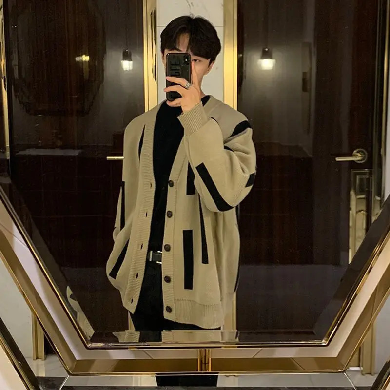 Mens outerwear black jacket cardigan mens knitted sweater V-neck order T-shirt trend Y2k retro Korean style fun 241007