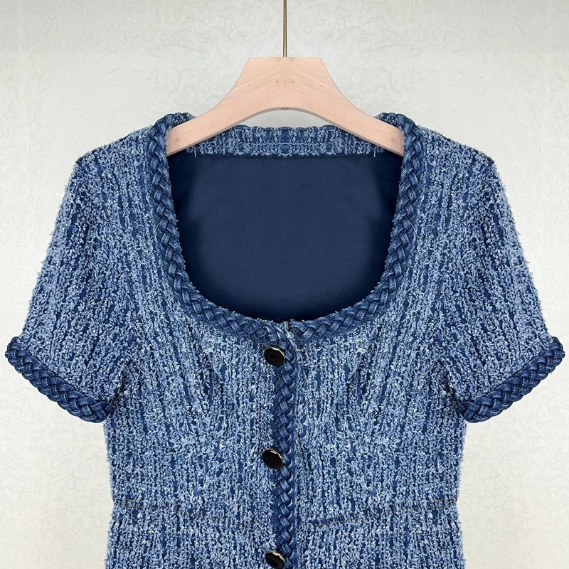 Autumn Coarse Knitted Womens Mini Dress Square Collor Short Sleeve Womens Party Dress with Belt and Pocket 241010