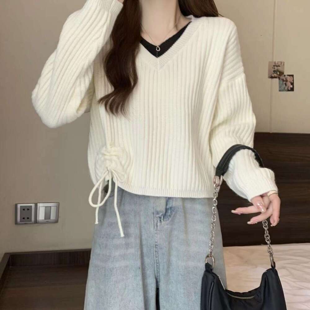 French V-neck fake two piece knitted sweater for women in autumn 2025 new style, slim and versatile, drawstring tied loose top trendy