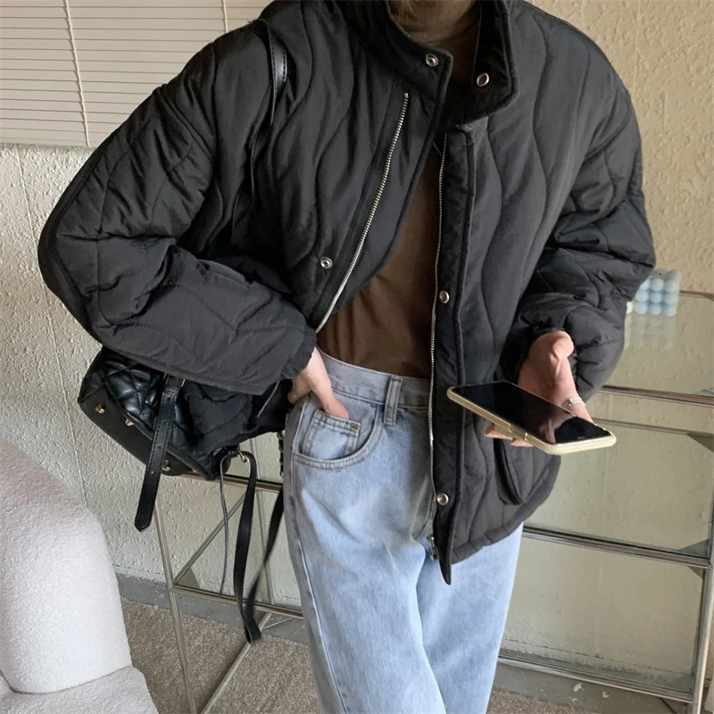 Blue down jacket womens coat khaki black fashionable American streetwear Y2K style down jacket womens winter short jacket 241009