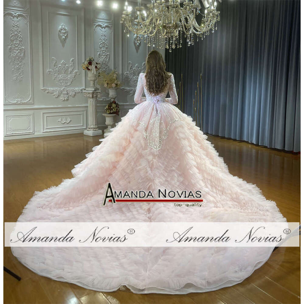 Baby pink Lace Applique Ruffle Wedding Dress Ball Gown Wedding Dresses