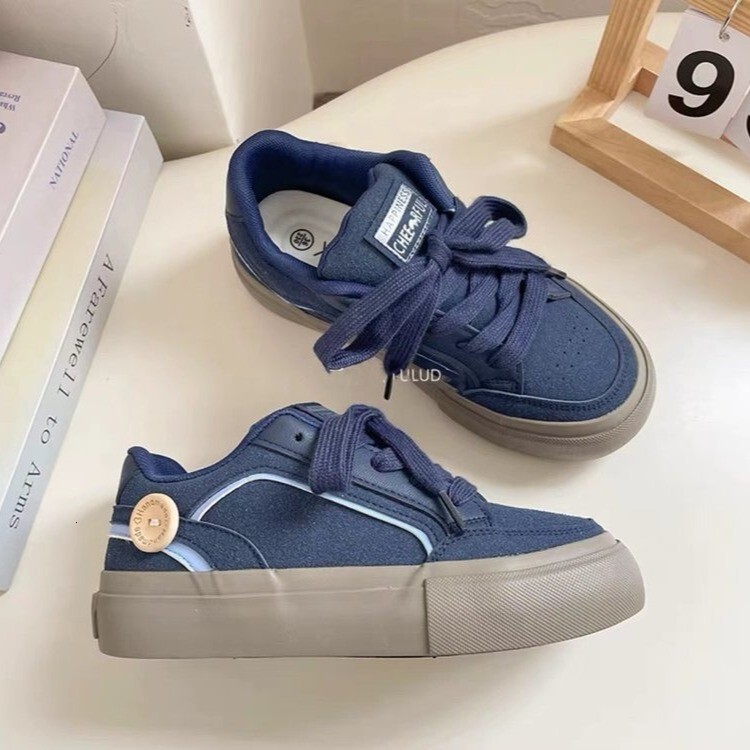 Strictly select American style shoes for children's 2024 Spring and Autumn new ins versatile design sense niche sports and leisure shoes