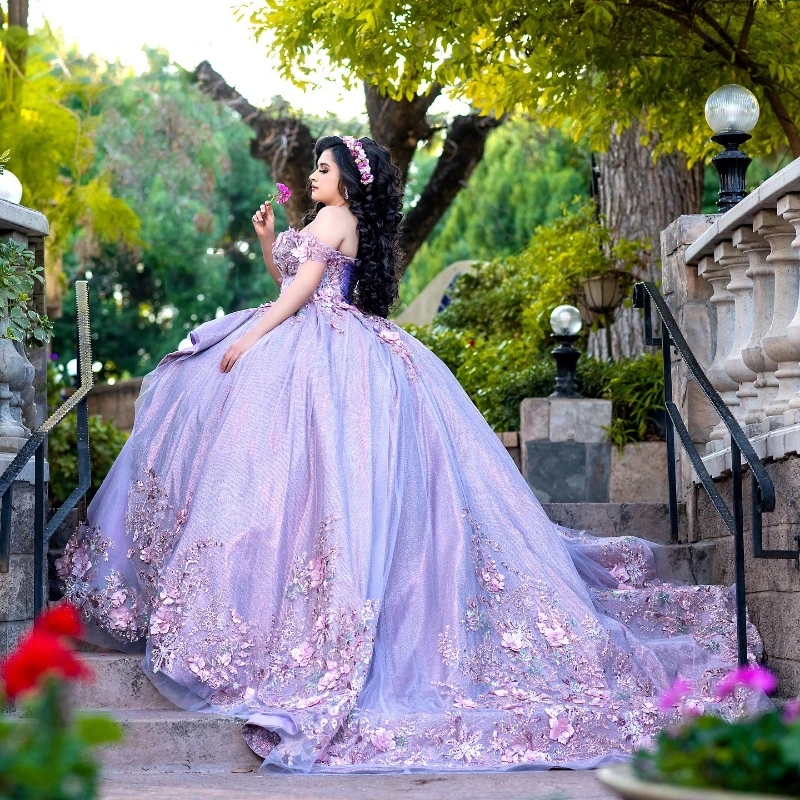 Luxury Lavender Quinceanera Dresses Sparkly Beading Appliques Flower Birthday Sweet 16 Dress Princess Graduation Vestido De 15 Anos