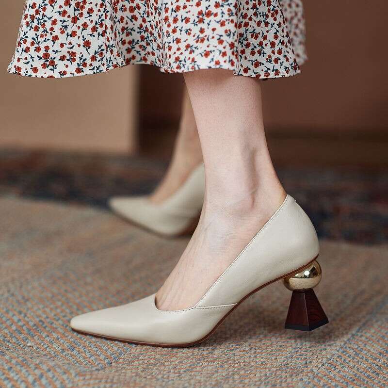 French pointed Mary Jane shoes women's new irregular heel high heels spring summer autumn commuting small leather shoes