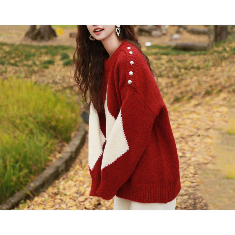 Lazy style Christmas red loose pullover for women, 2024 autumn and winter new style, stylish outerwear sweater top, BR