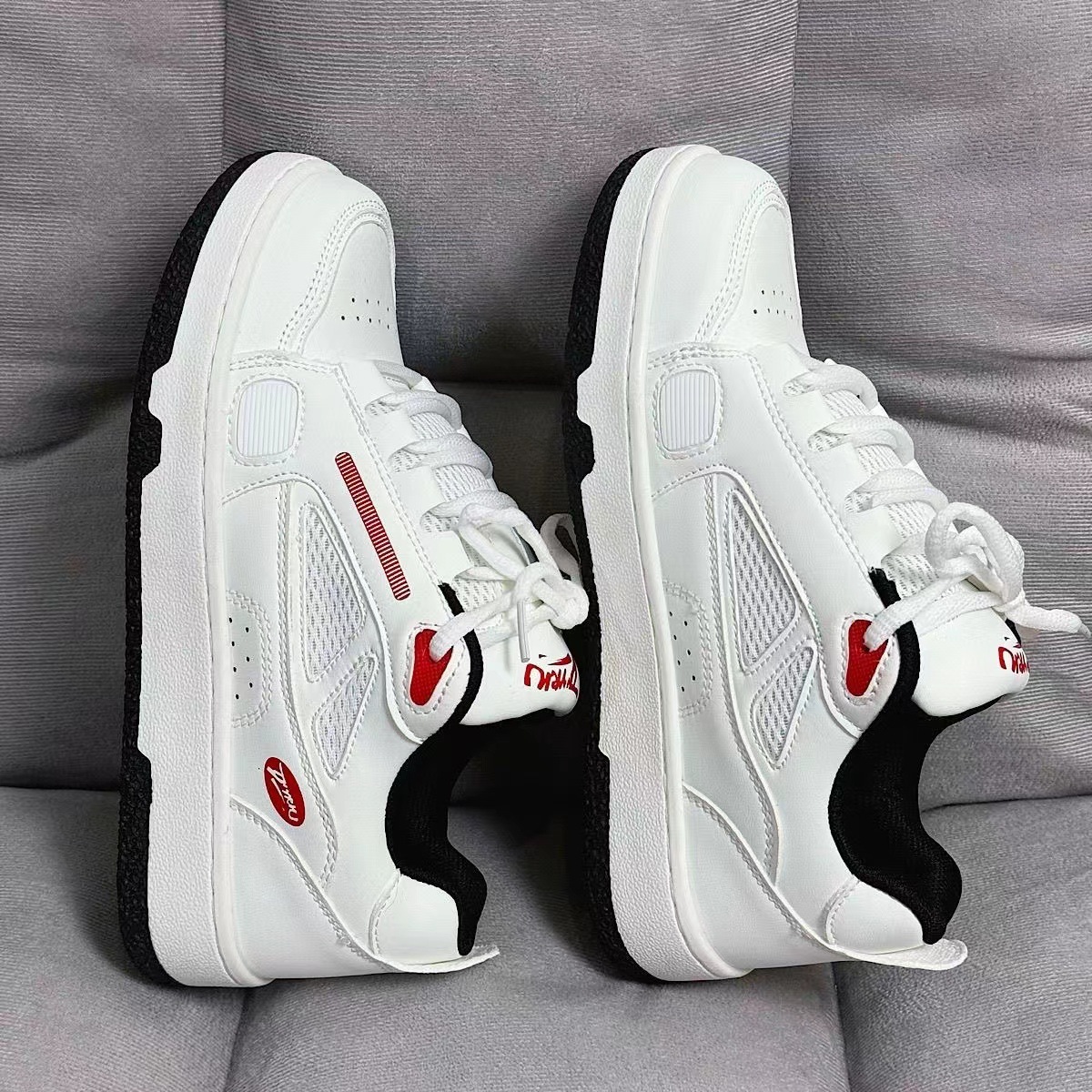 Niche Design Ins Student Versatile Thick Bottom Casual Bread Shoes Men's Summer Breathable Couple Skateboarding Shoes Women