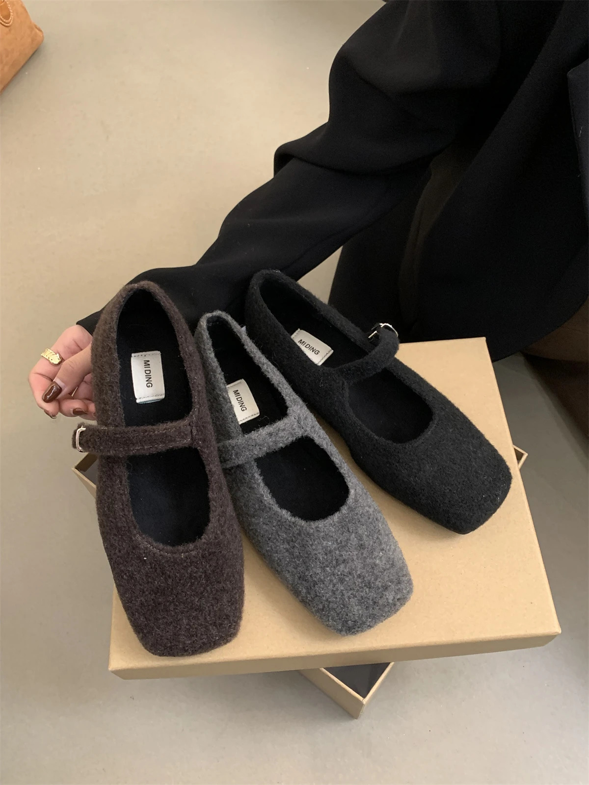 Solid hair Mary Jane shoes Womens autumn and winter square head button low heel soft bottom small perfume 241007