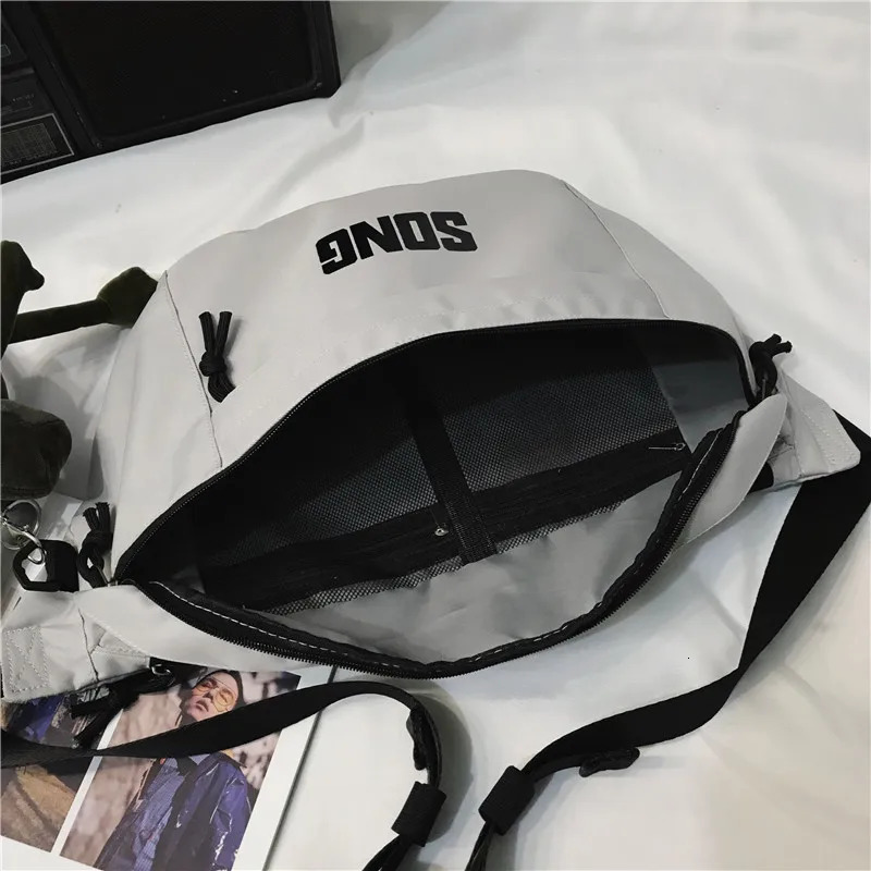Womens waist bag high-quality nylon chest bag street trend hip-hop Fanny bag shoulder bag unisex outdoor sports belt bag 241008