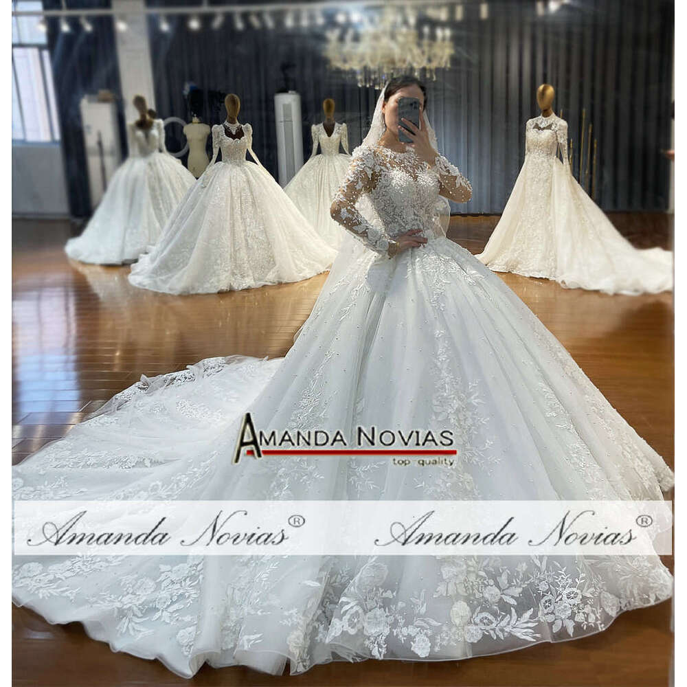 Elegant Off White Bridal Dress New Ball Gown Wedding Dresses