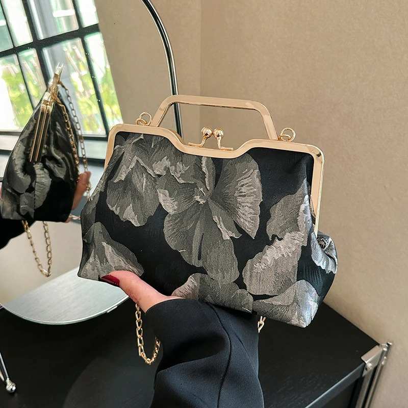 Satin Evening Clutch Bag For Women Diamond Wedding Handbags 2023 Elegant Layd Shoulder Crossbody Printing Purse 240925