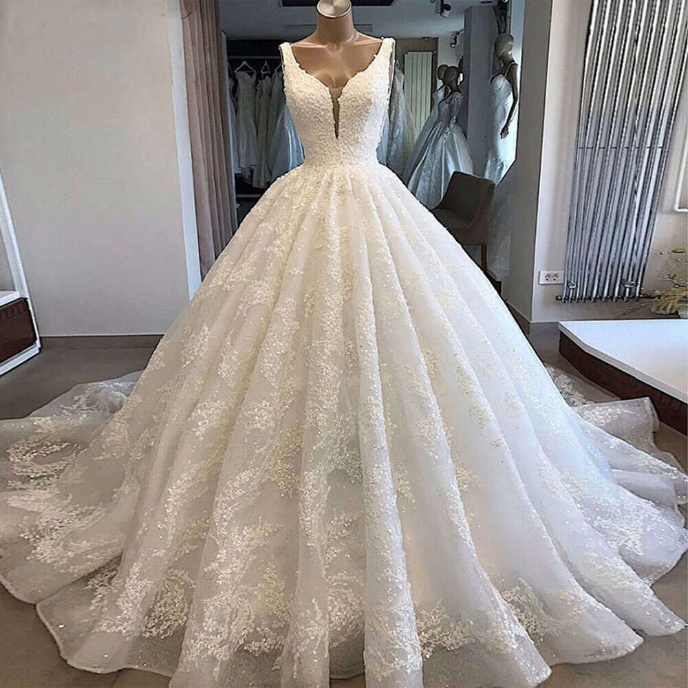 Miaoduo Elegant Lace Tulles WED BRIDE Wedding Dresses Deep V-neck Ball Gown Puffy Bride Bridal Gowns With Long Train