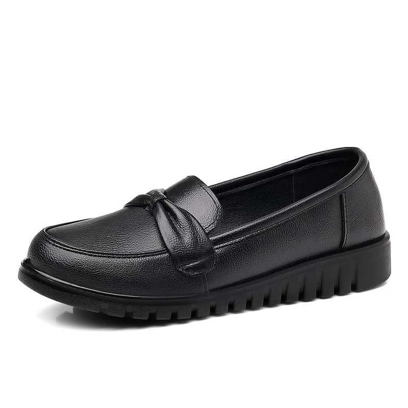 Womens low top round insole waterproof Moccasin solid color casual flat shoes Y241011