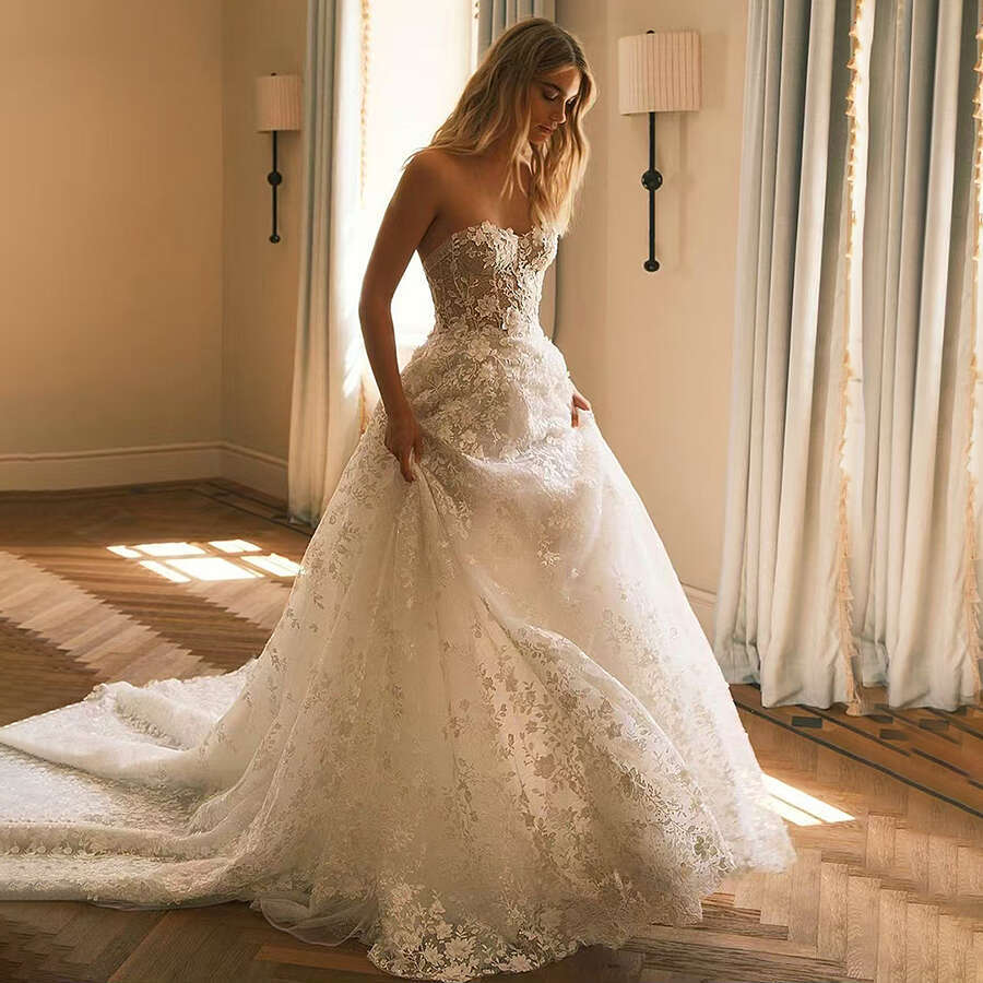 Charming A-e Wedding Dresses wer Illusion V-neck court Train Lace Appliques Tulle Bridal Gown Vestido De Noiva 2024