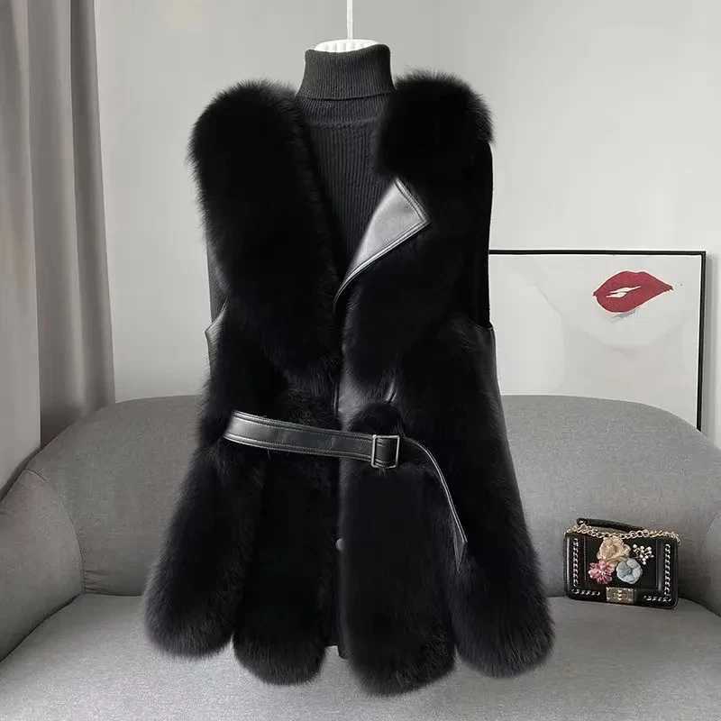 2024 new fox fur vest jacket womens faux fur waist jacket fashionable ultra-thin fur leather jacket chic sleeveless faux fox fur vest with jacket W241