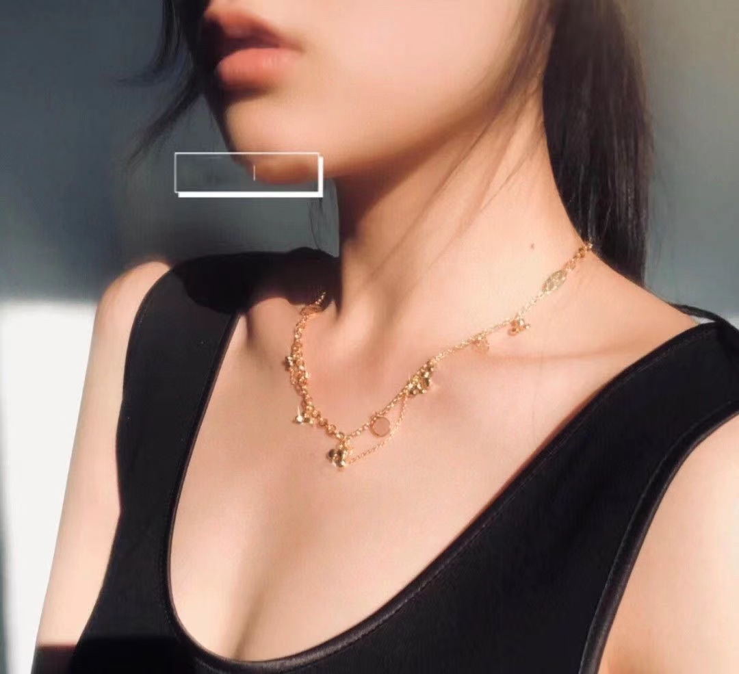 Designer Design Bracelet Women's Gold Bracelet for Women Luxury Flower Bracelet Women's Jewelry Gifts Designer jewelry for women