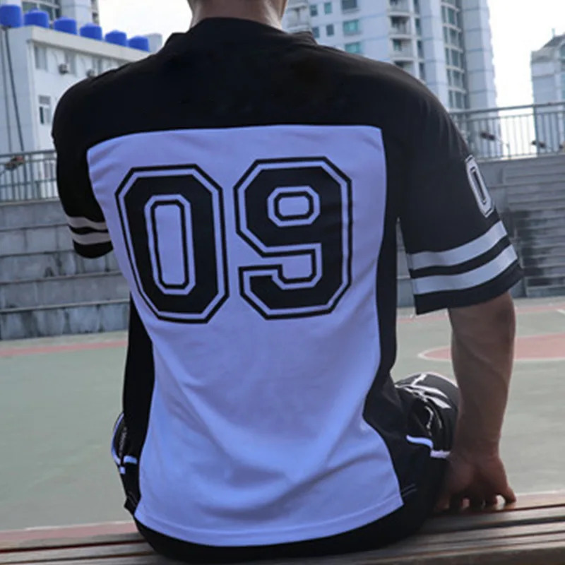 Mens fitness website basketball retro Tshirt clothing casual Vneck oversized quick drying short sleeved 241011