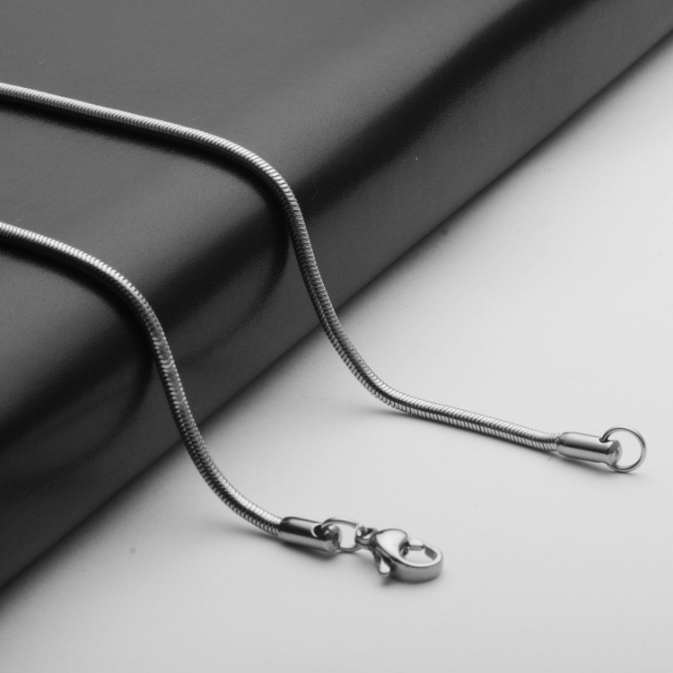 1.2MM Stainless Steel Snake Chain Necklace for Women Men Designer Rope Chains Necklace Accessory Smooth Charm Necklaces Pendent Necklace DIY Jewelry M