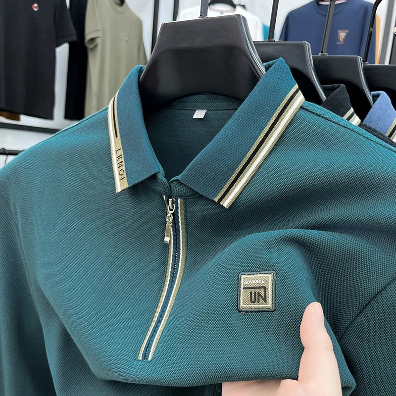 Autumn and winter mens classic business casual zipper er Korean lapel trend embroidered polo shirt 241007