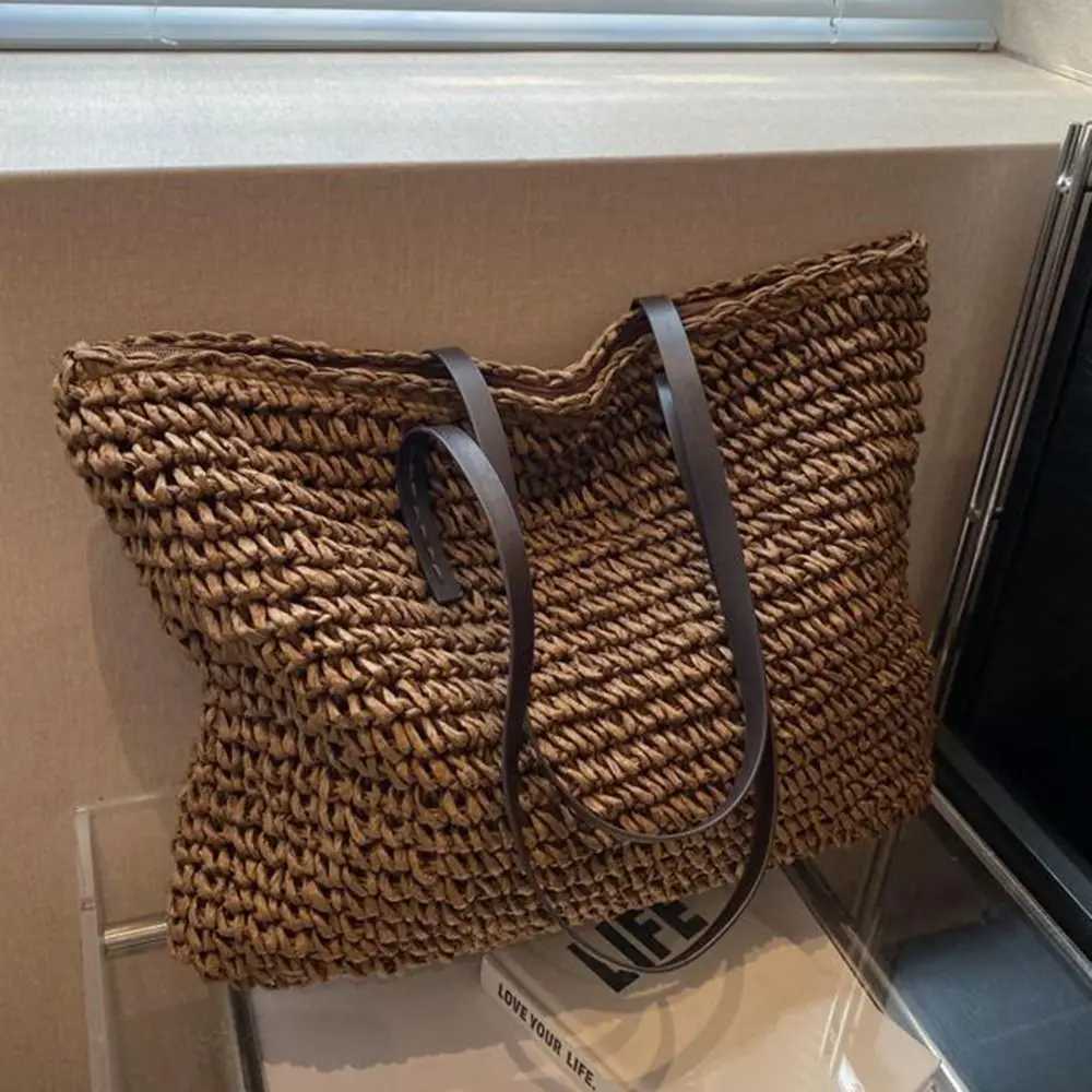 New Luxury Turf Womens Handbag Summer Leisure Large Capacity Handbag Fashion Beach Womens Shoulder Bag Simple Style Shopping Bag Y241011