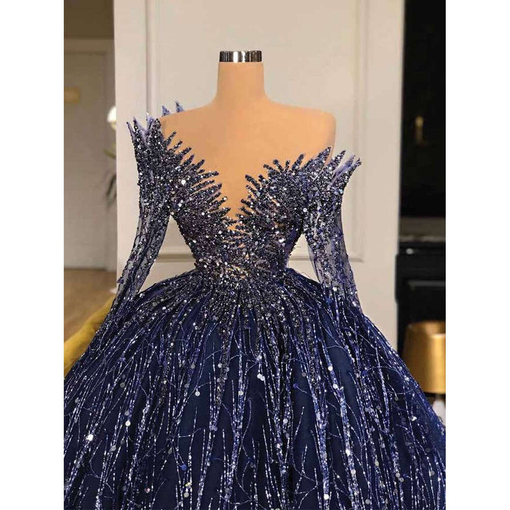 Gorgeous Deep V-Neck Prom Dresses Long Sleeves With Sparkly Beads Evening Ball Gown 2024 Custom Made Feather