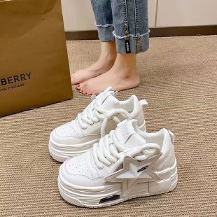 2024 Spring/Summer New Star Dopamine Bread Shoes Design Sensation Board Shoes Thick Bottom Height Increasing New Sports Shoes