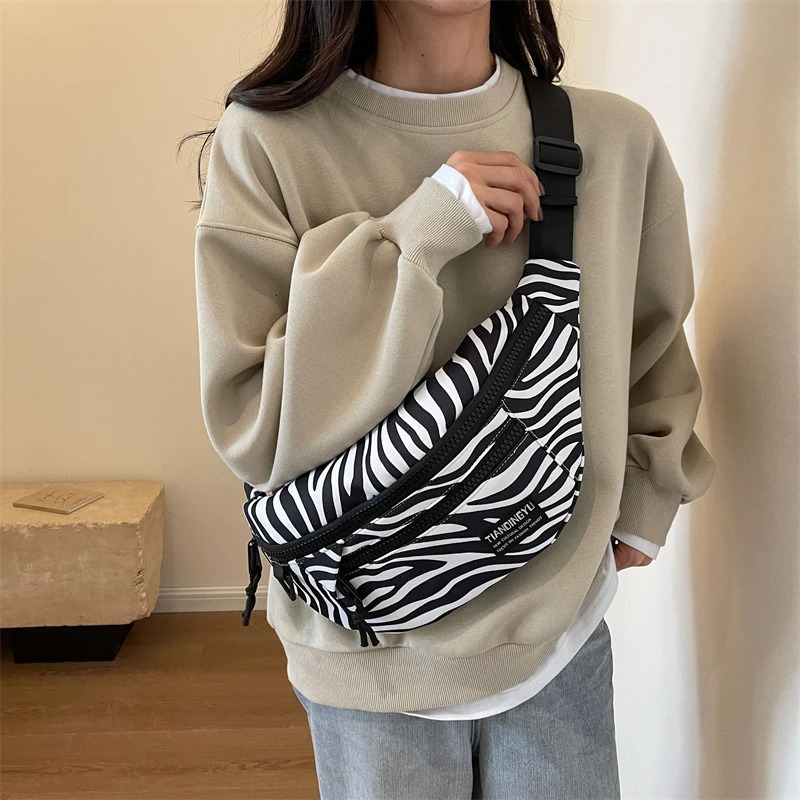 Big waist bag womens canvas Fanny bag casual leopard print nylon cross chest bag womens travel anti-theft belt large pocket 241008