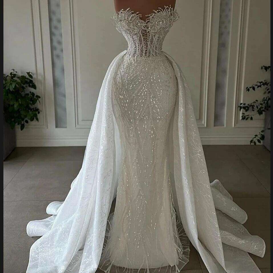 2024 Africa off shoulder Sleeveless Fish tail Bridal Sweetheart Sequins Crystals Beaded Mermaid Dress With Detachable Tail