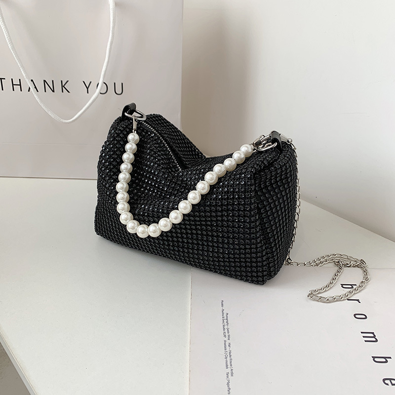 Live streaming internet celebrity small stylish women's new trendy and fashionable color diamond crossbody bag, pearl chain bag