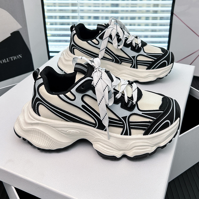 2024 Autumn New Thick Soled Korean Version Breathable Wear-resistant Fashionable and Casual Shoes