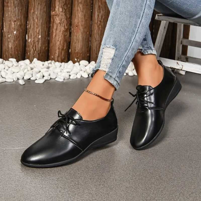 2024 genuine leather summer sandals womens casual shoes Moccasins soft toe womens shoes womens flat shoes Y241011