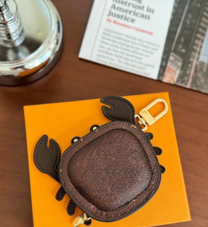 Turtle Keychains Leather Bag Charms for Women Fashion Pendant for Purses Wallets and Bkpks L250928KYX8