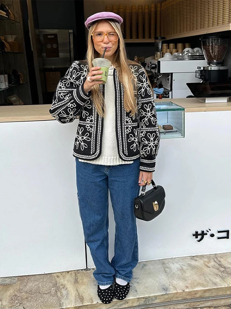 Fashion floral printed cotton quilted jacket for women O-neck long sleeved single chest loose fit jacket for women autumn style womens clothing 240927