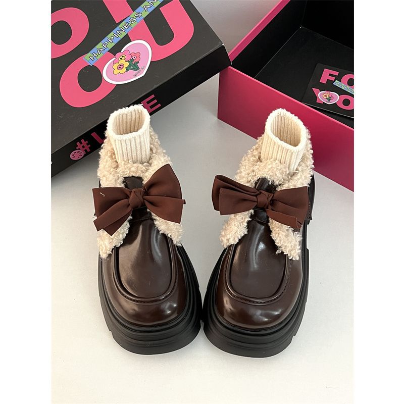 Women Fashion Casual Thick Sole Increase Height Leather Shoes Vintage Style Versatile Winter Warm Triple Black Beige Brown fashion