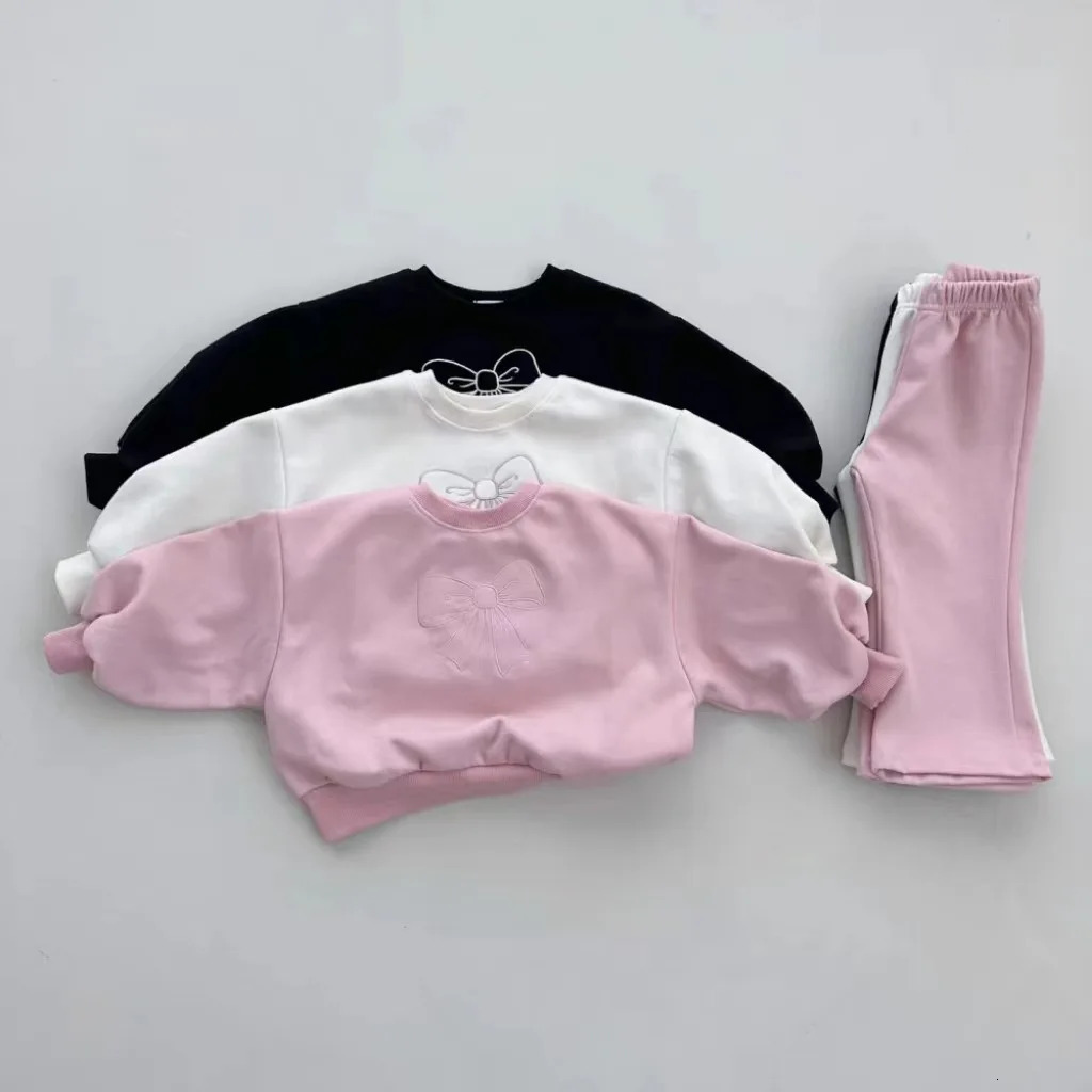 Spring Baby Girl Long Sleeve Clothing Set Cute Bow Sweater and Flange Pants 2piece Childrens Casual 241007