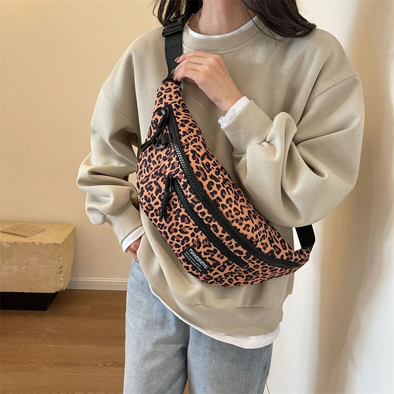 Big waist bag womens canvas Fanny bag casual leopard print nylon cross chest bag womens travel anti-theft belt large pocket 241008