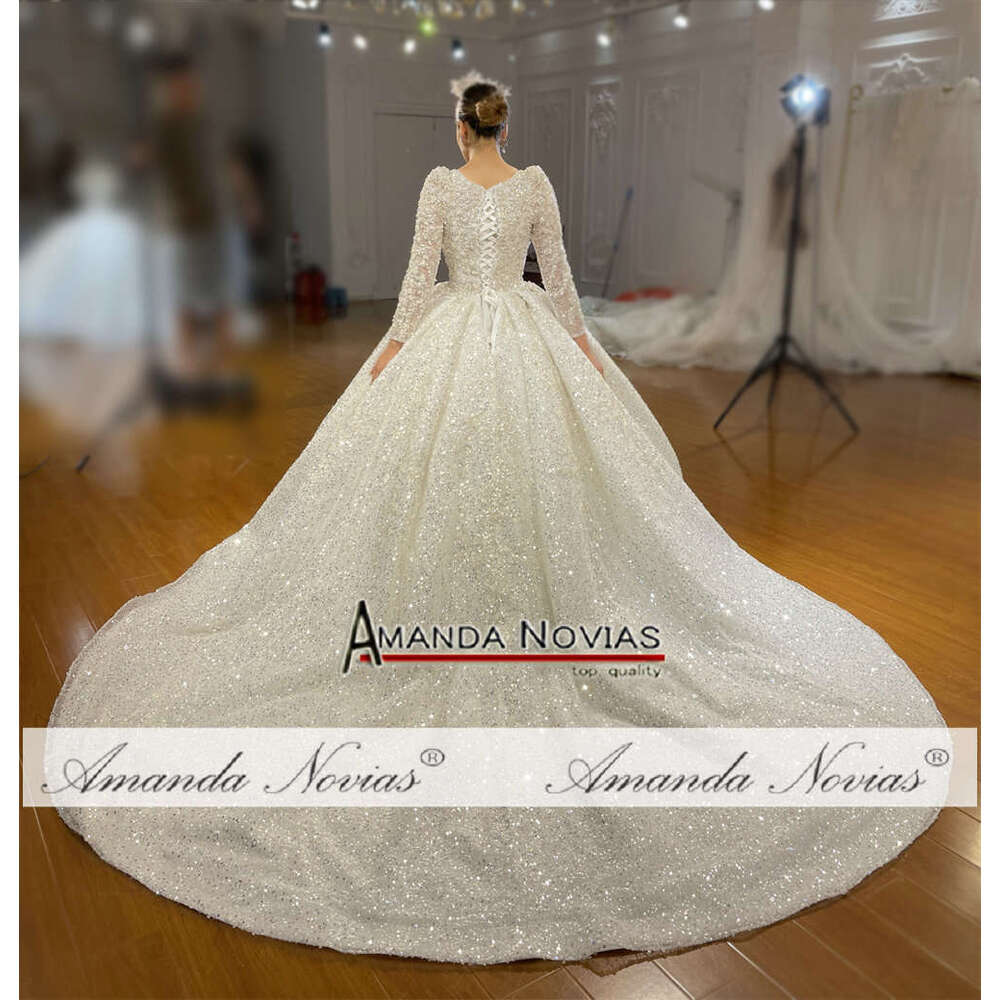 Custom made Muslim Square Sequins Shiny Wedding Dress Sequined Detachable Train Sleeveless Princess Bride Vestido De Noiva Custom Made