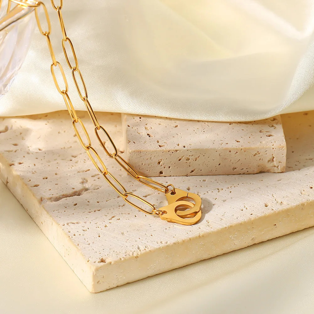 18k gold-plated hip-hop style necklace personalized pendant stainless steel universal jewelry 240929