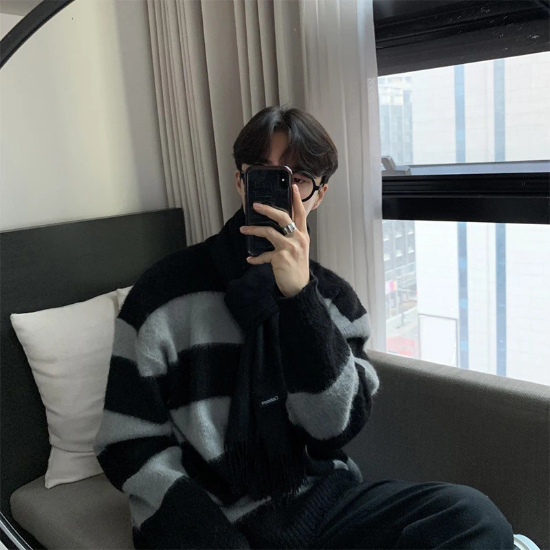 Mens Knitted Light Pullover Sweater Men Casual Striped Vintage Loose O Neck Solid Color Long Sleeve Streetwear Knitwear 241007