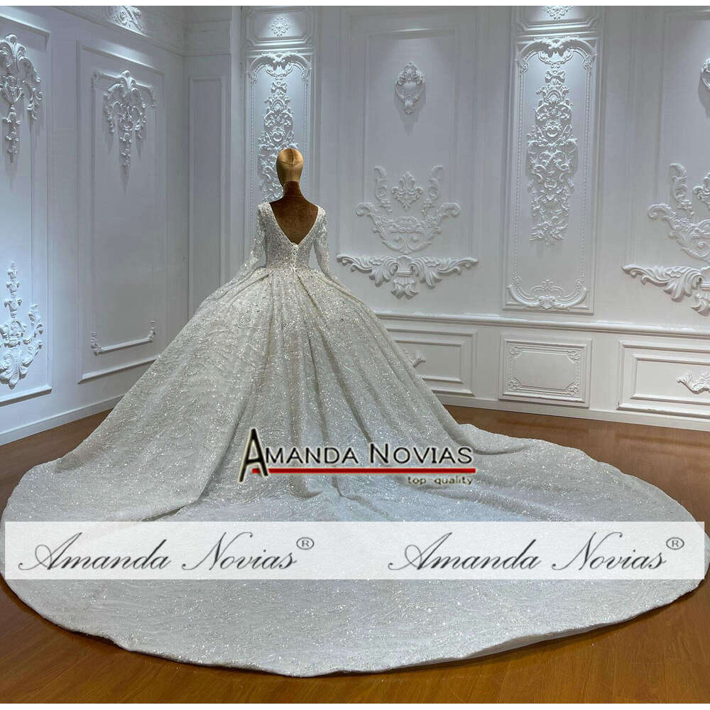 Square Necke Lace Handwork Customized Wedding Dress