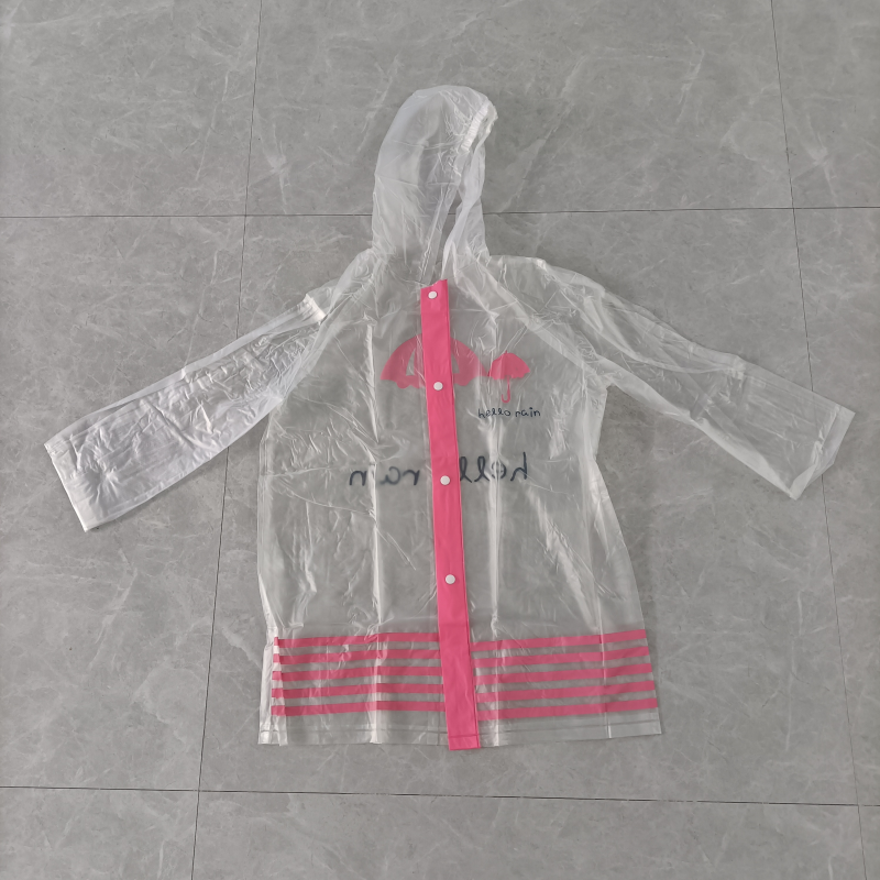Children's hooded raincoats meet the needs of different age groups