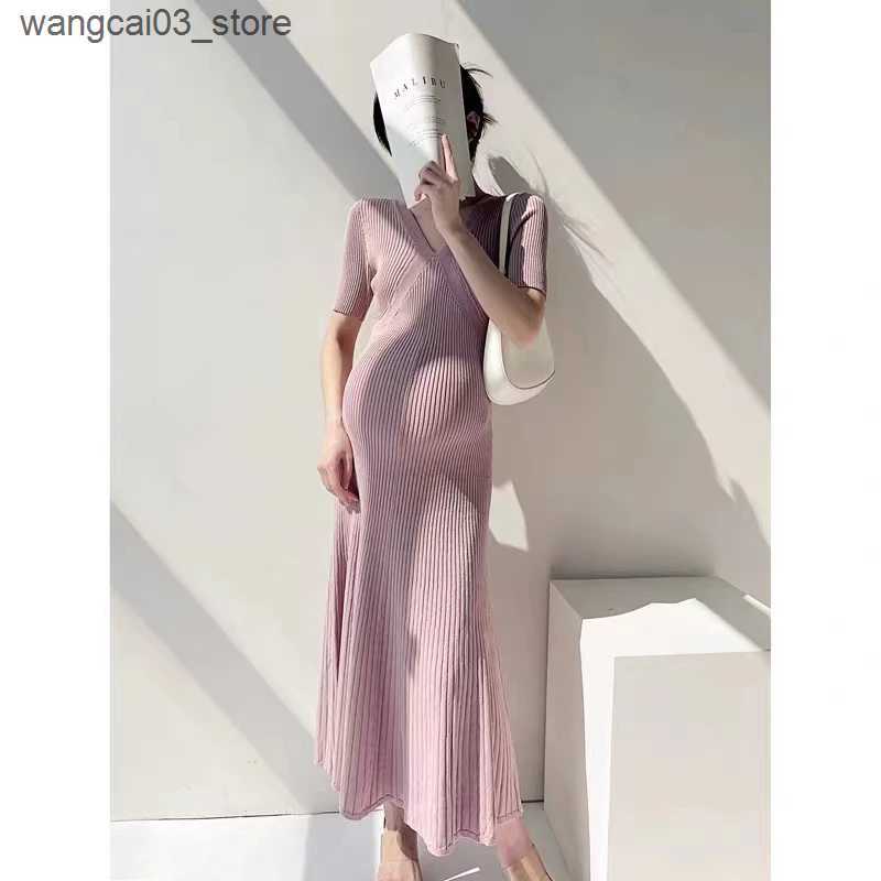 Maternity Dresses Korean Style Maternity Knitted Dress Solid Color Short Sleeve V-Neck High Waist Pregnant Woman Stretched Dresses Pregnancy Dress L24