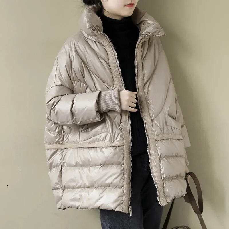 Autumn and winter womens loose red and black 90% white duck feather down jacket womens stand collar casual jacket 241011