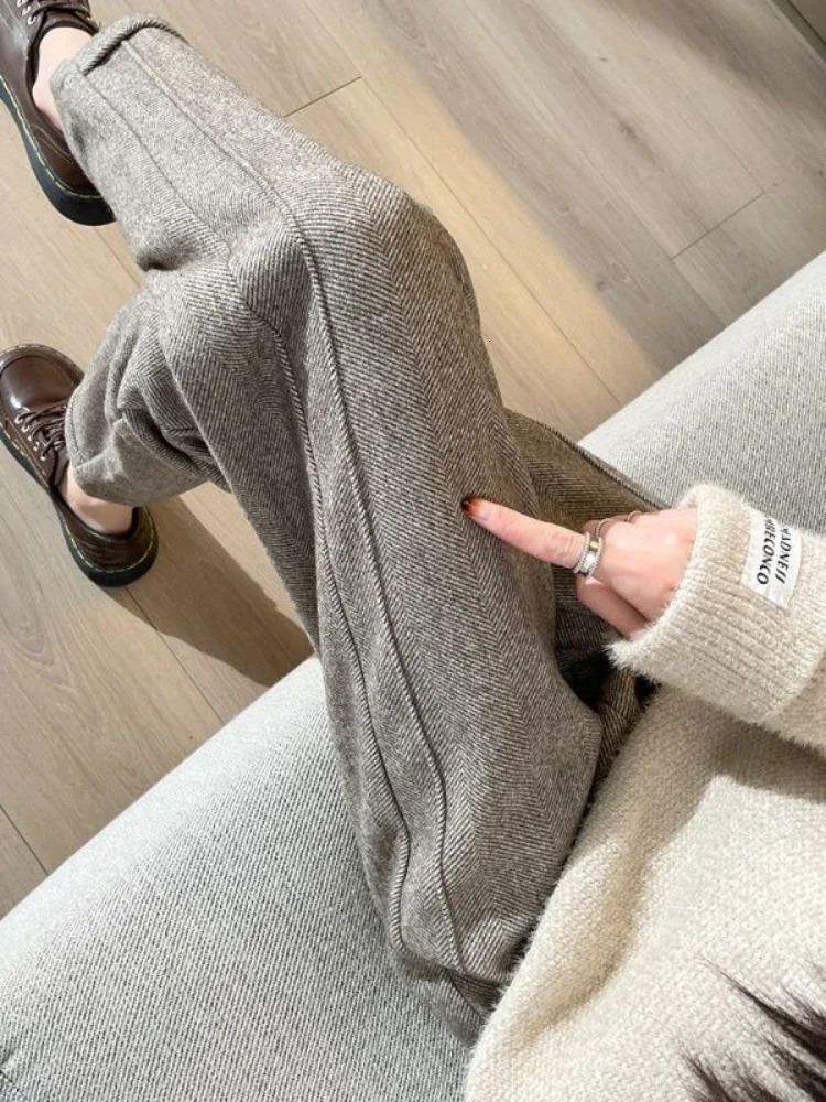 Highwaisted Tweed Straight Pants 2024 AutumnWinter Women S Loose Casual Herringbone Warm Thickened Cropped 241009